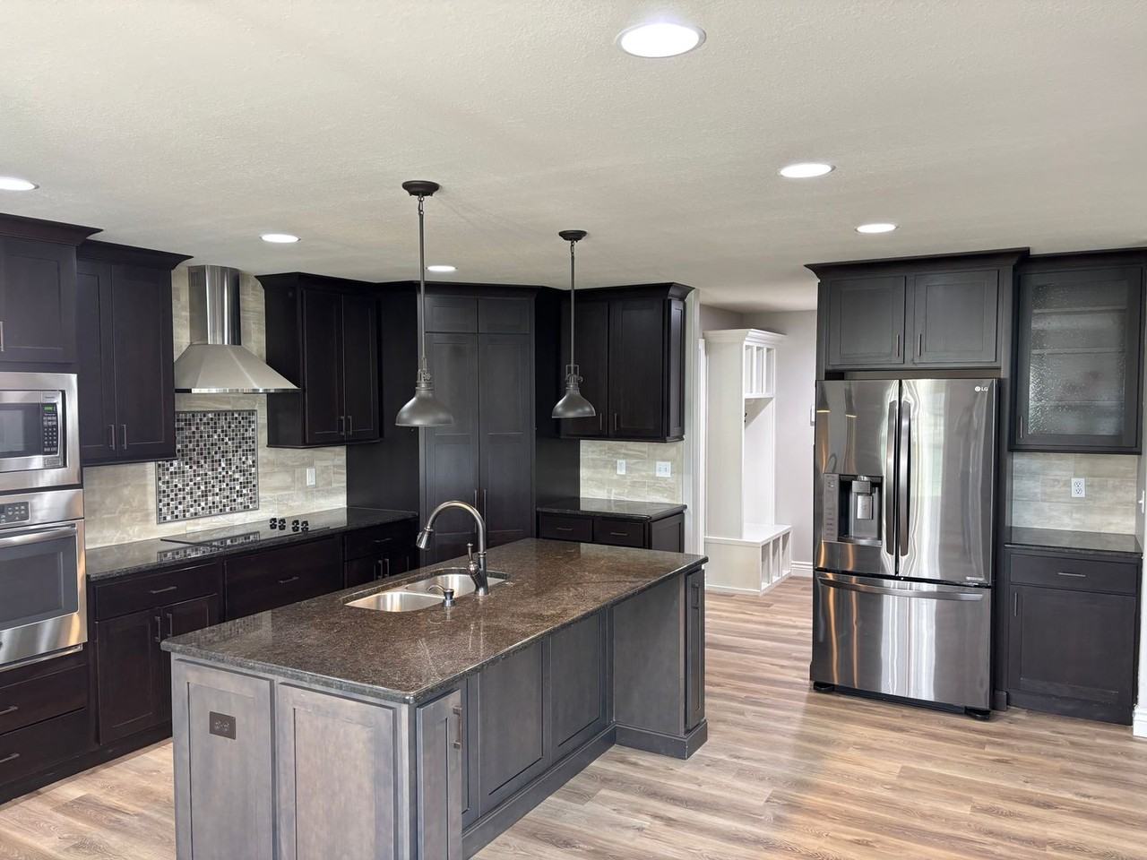 1928 Lasso Cir - Photo 7 of 21