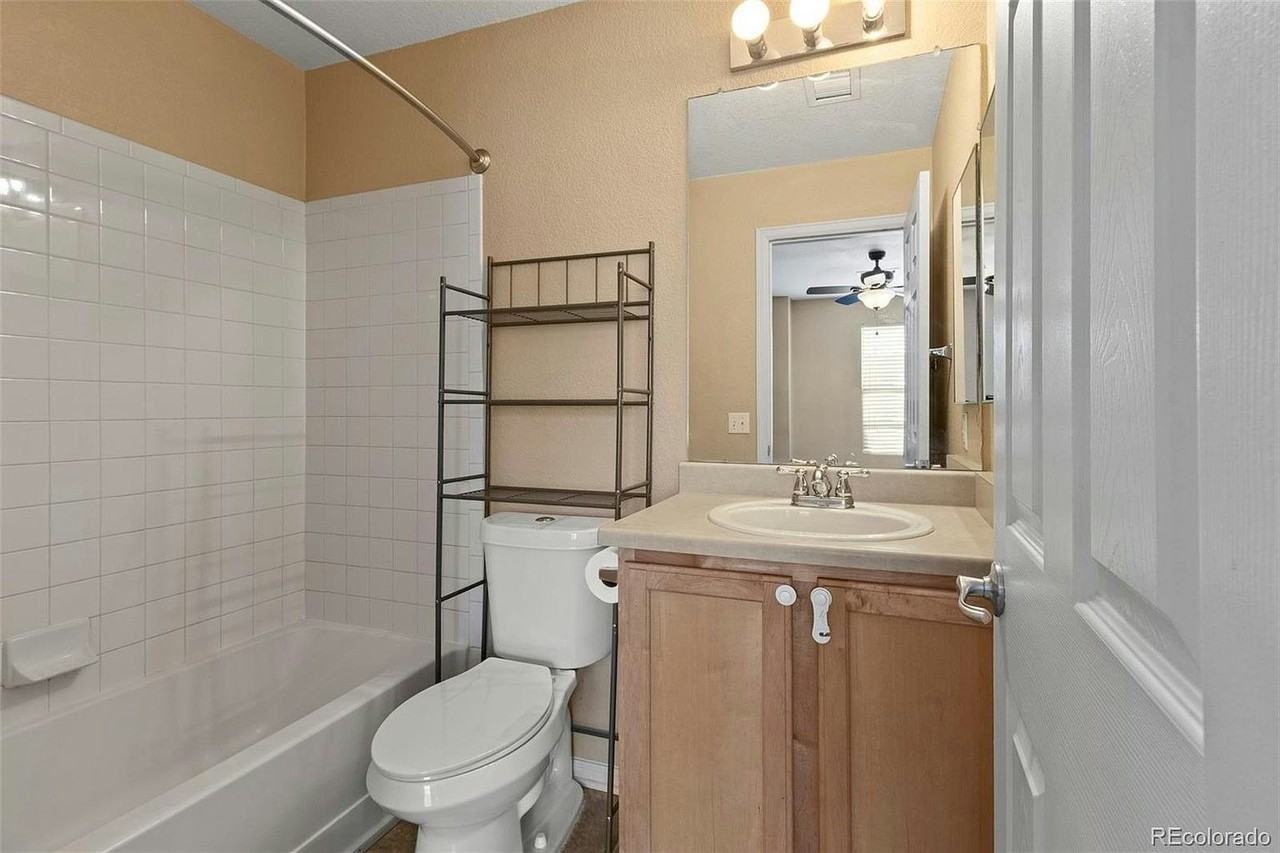 18959 E 58th Ave - Photo 3 of 7