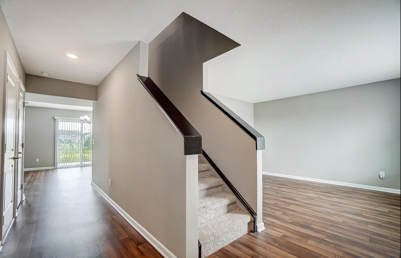 5045 Portney Place - Photo 3 of 12