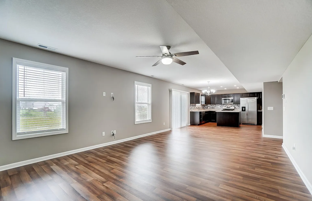 5045 Portney Place - Photo 4 of 12