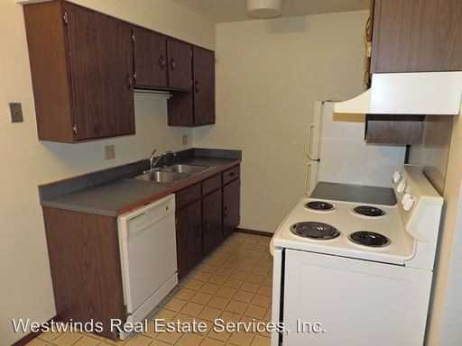 808 Oakcrest Avenue - Photo 2 of 9