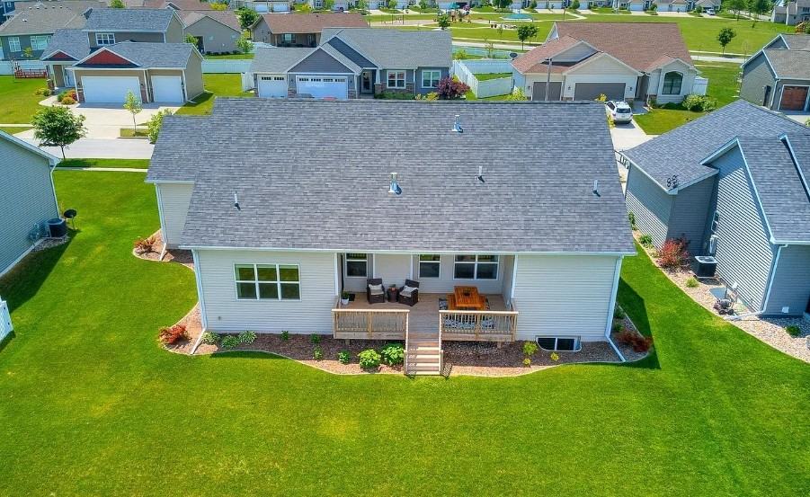 2735 Danbury Rd #NA - Photo 4 of 7