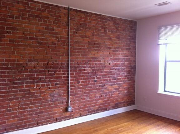 Chesterfield - Photo 3 of 5