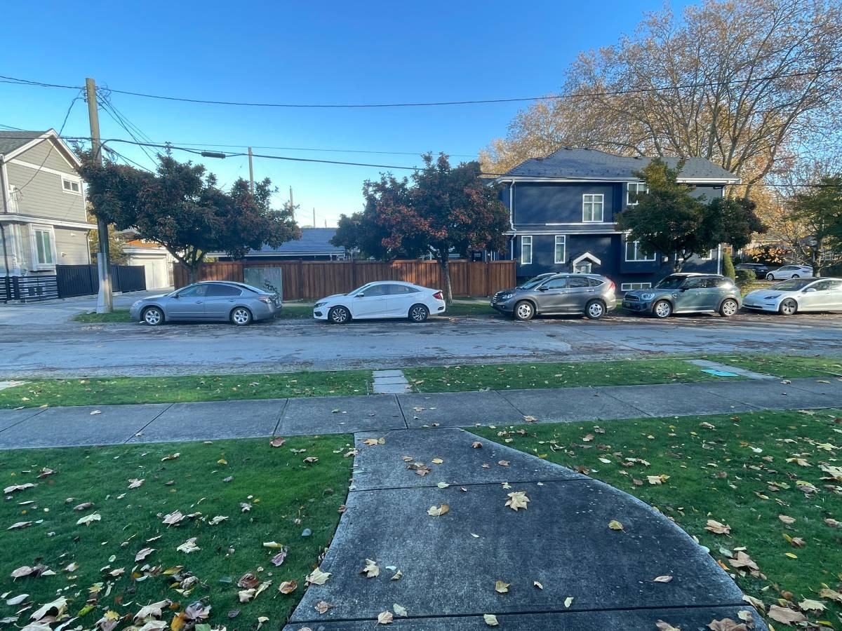 5837 Quebec St #1 - Photo 4 of 22