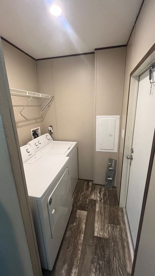 301 Henning Drive - Photo 2 of 14