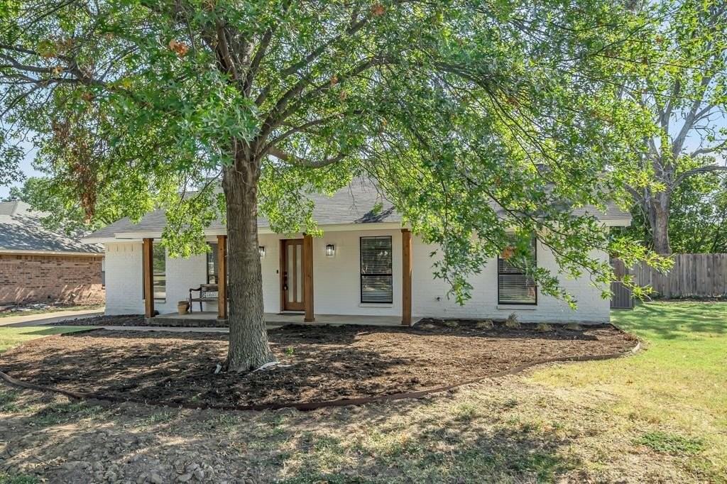 2611 Boulder Drive - Photo 2 of 29