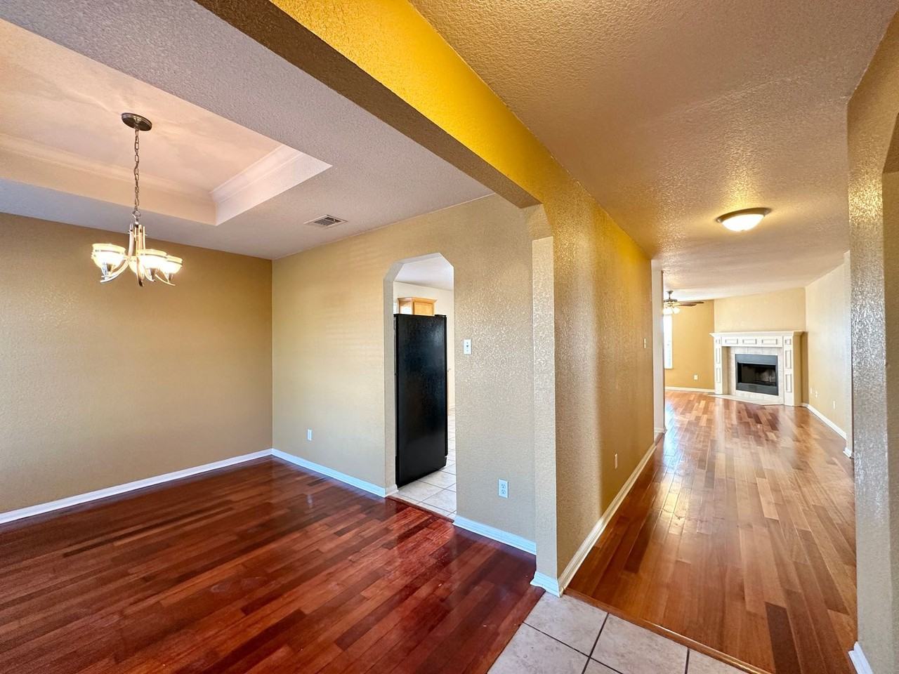 3406 Bull Run Dr - Photo 2 of 36