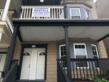 Beautiful remodeled 4 Bedroom, 1.5 bathroom, 1st floor - Photo 1 of 1