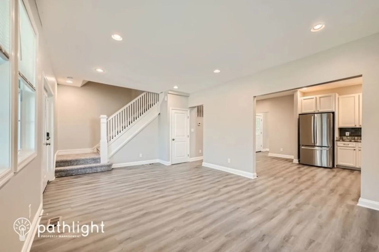 2819 Linganore Ave - Photo 3 of 21