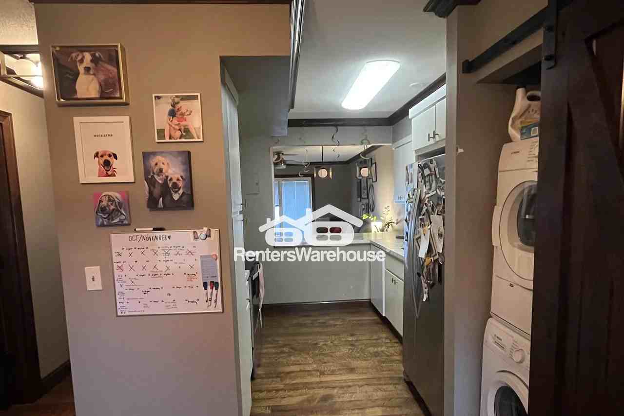 2617 Alabama Ave S - Photo 2 of 16