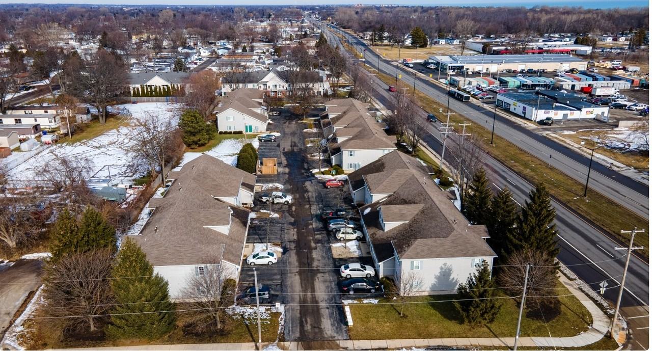 8930 Sheridan Rd #19-8930 - Photo 5 of 50