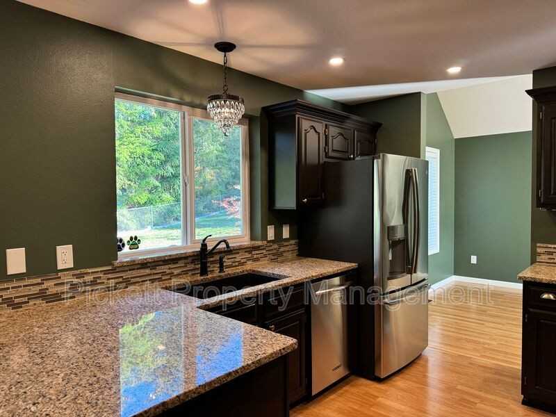 4249 Se Fairway Cir - Photo 4 of 14