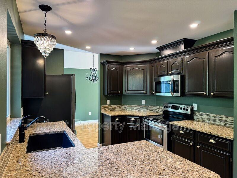 4249 Se Fairway Cir - Photo 5 of 14