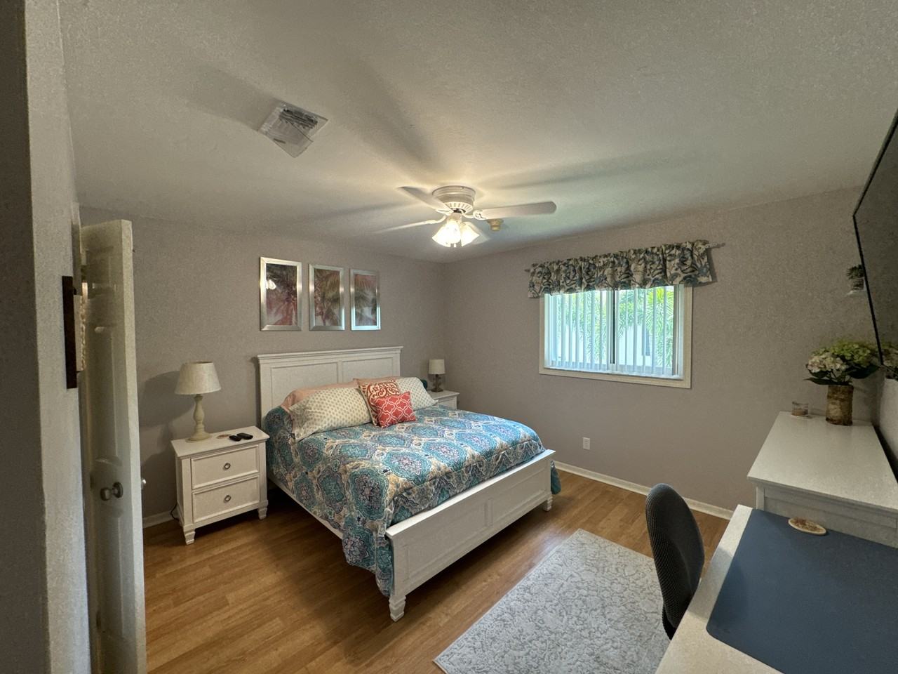 10041 Maddox Ln - Photo 7 of 37