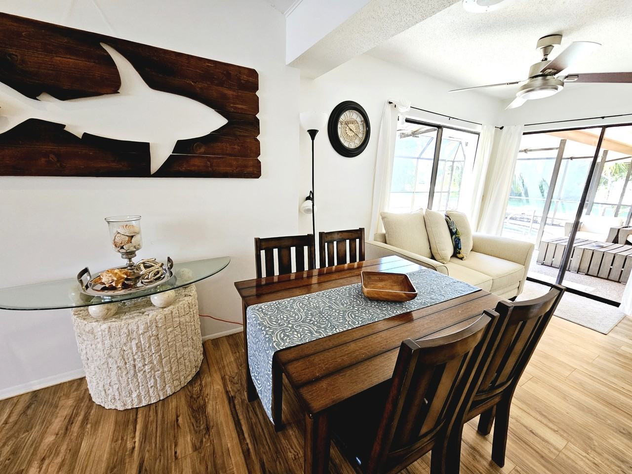 2411 Belle Rd - Photo 5 of 30