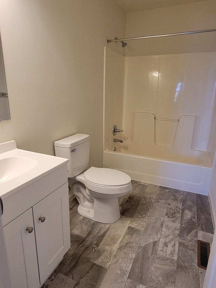 1112 Fredrick Blvd - Photo 6 of 22