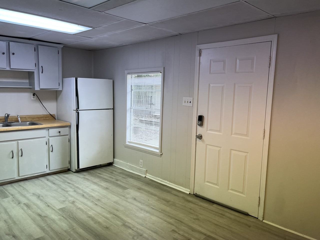 2116 Crosley St #REAR - Photo 3 of 16
