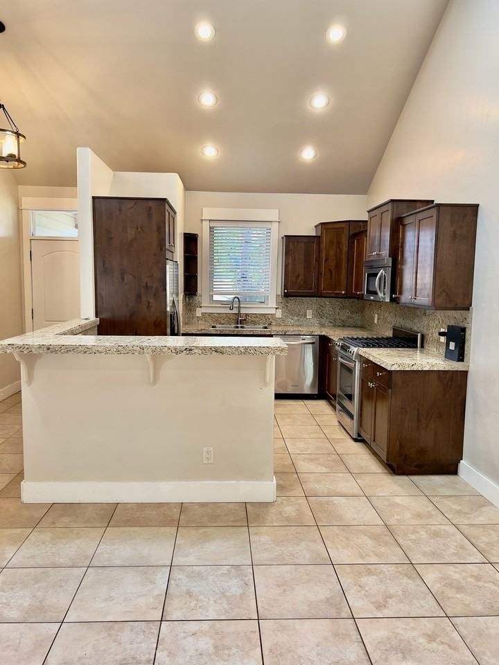 181 Abby Loop - Photo 2 of 15