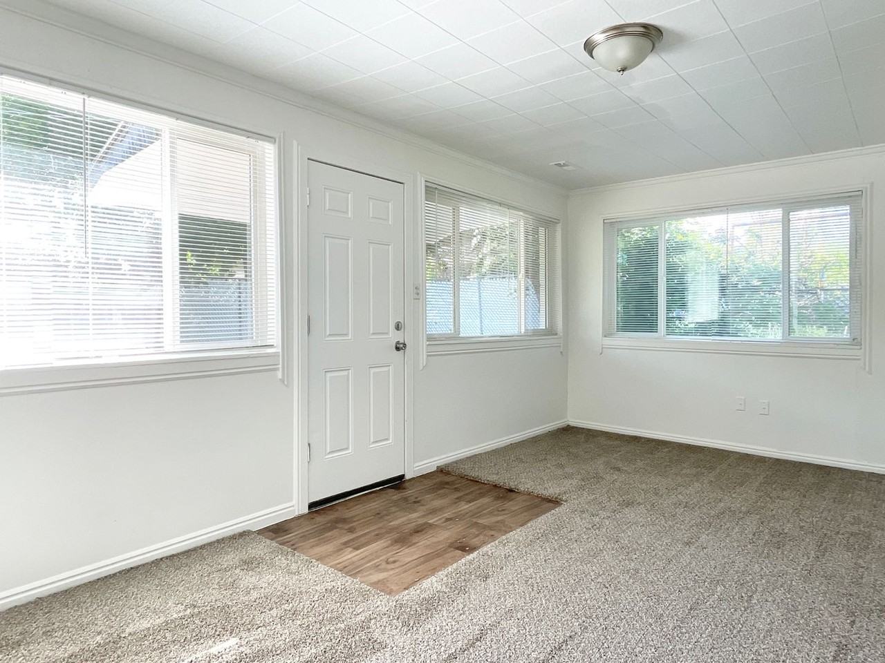 307 N 100 W - Photo 3 of 13