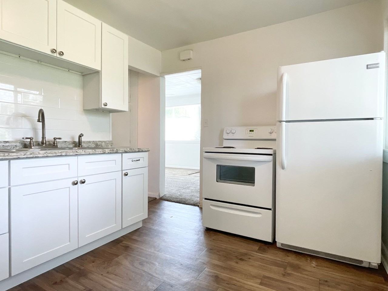 307 N 100 W - Photo 6 of 13
