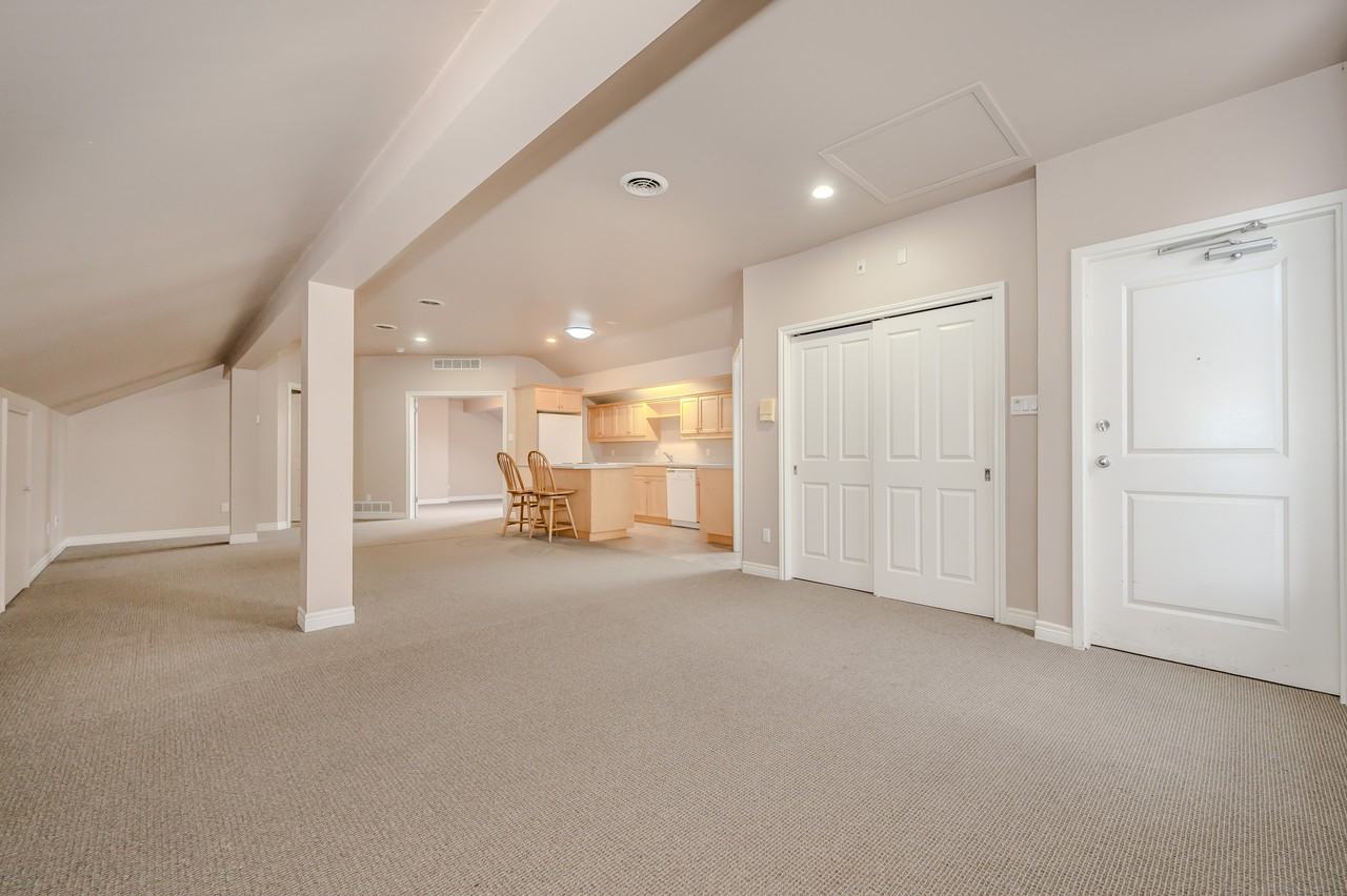 7 Front Street #5 - Photo 3 of 20