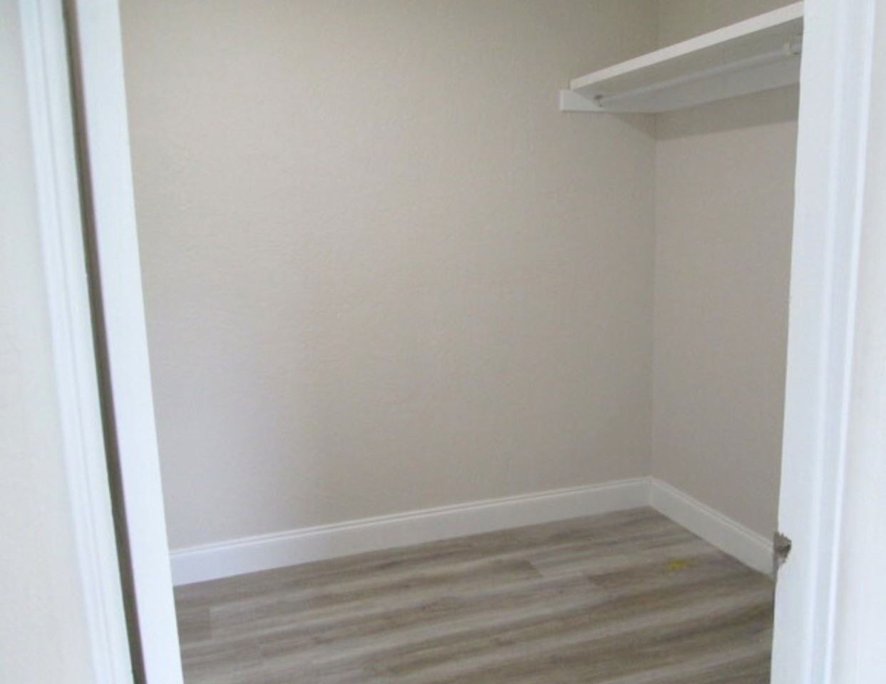 26 Carmalt St #40 - Photo 2 of 8