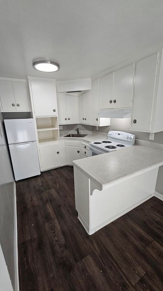 Arden Fair Apartments - Photo 2 of 14