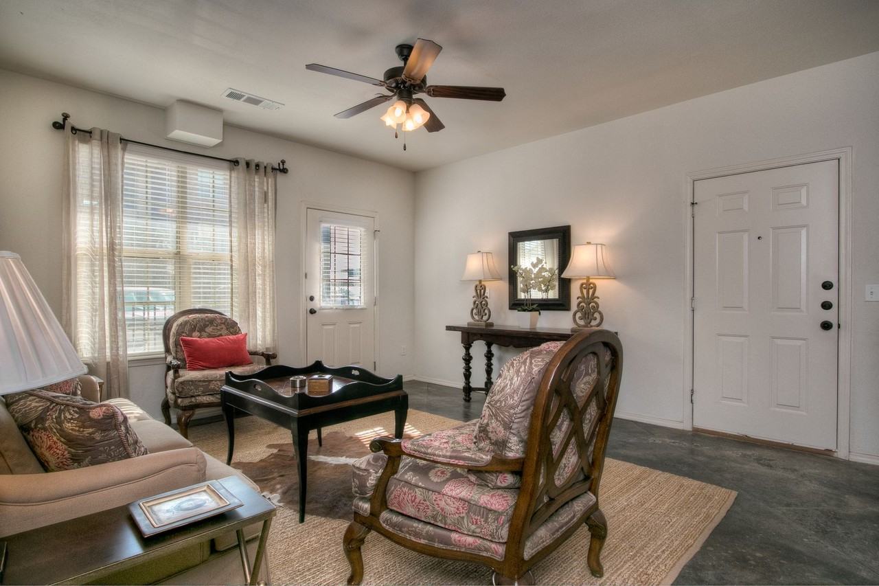 Ridgewood Apartments - Photo 5 of 50