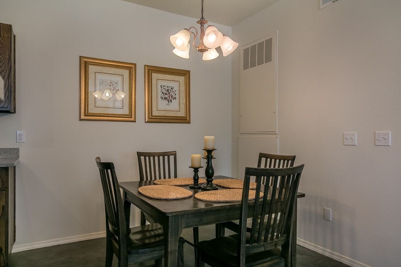 Ridgewood Apartments - Photo 7 of 50