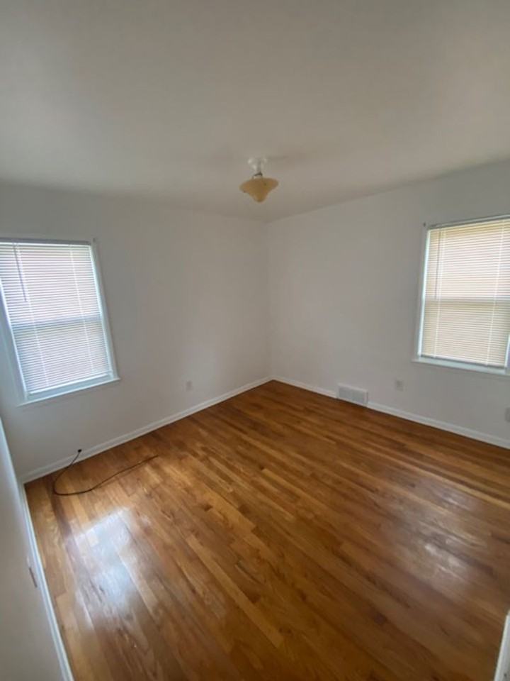 14650 Arden St - Photo 4 of 14
