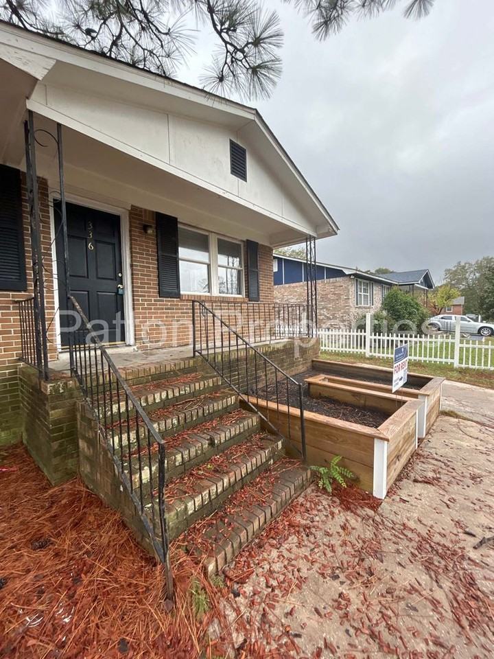 336 Ovanta Rd - Photo 2 of 20