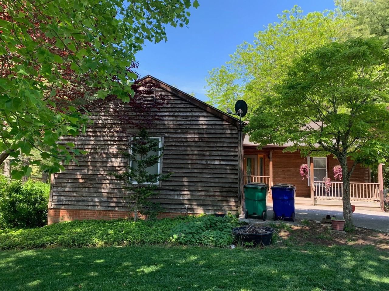 1101 Horse Shoe Ln - Photo 4 of 4