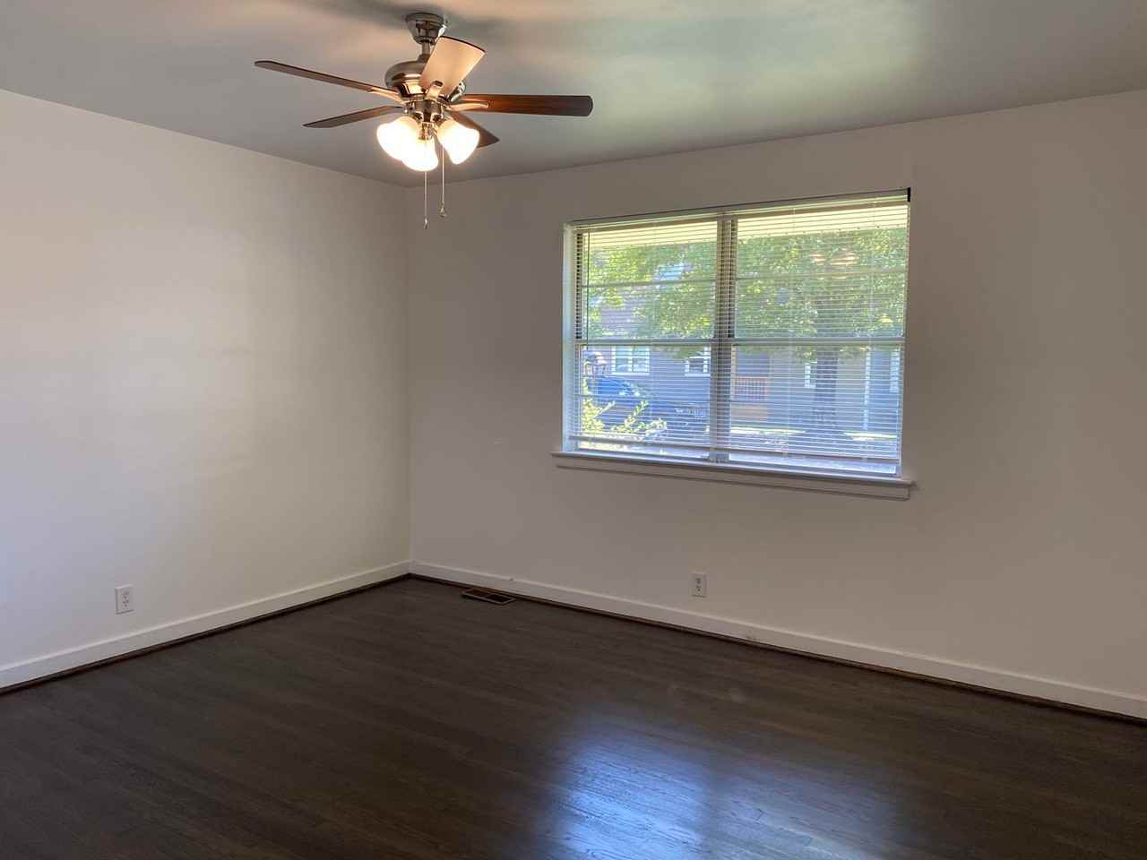 1000 Palmetto St - Photo 3 of 5