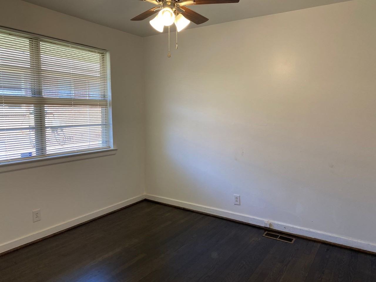 1000 Palmetto St - Photo 4 of 5