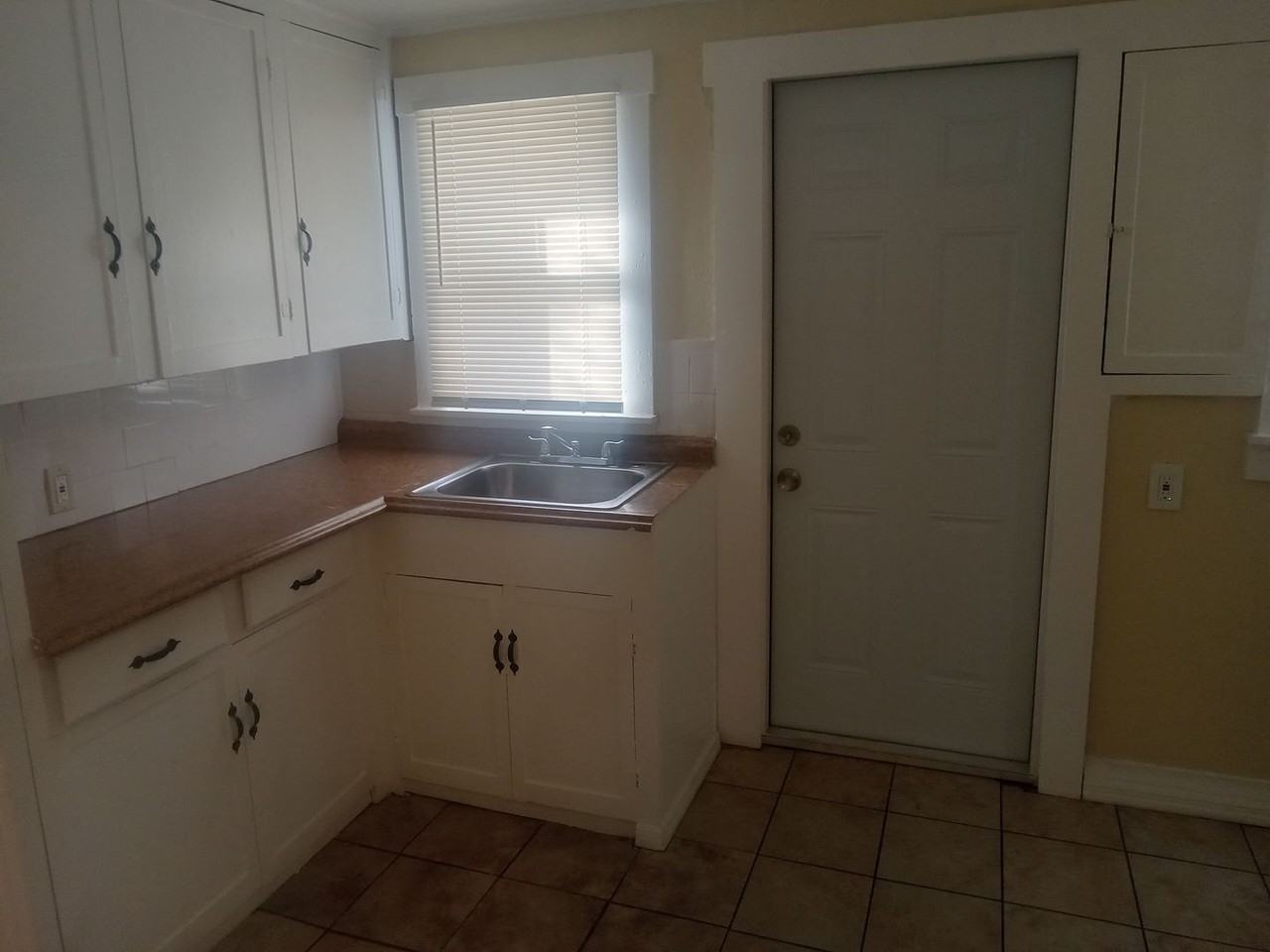 3472 14th Ave S - Photo 5 of 14