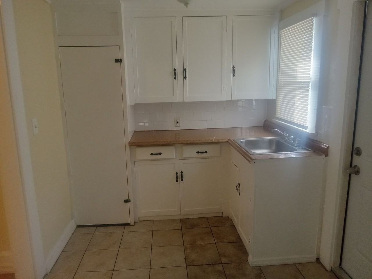 3472 14th Ave S - Photo 6 of 14