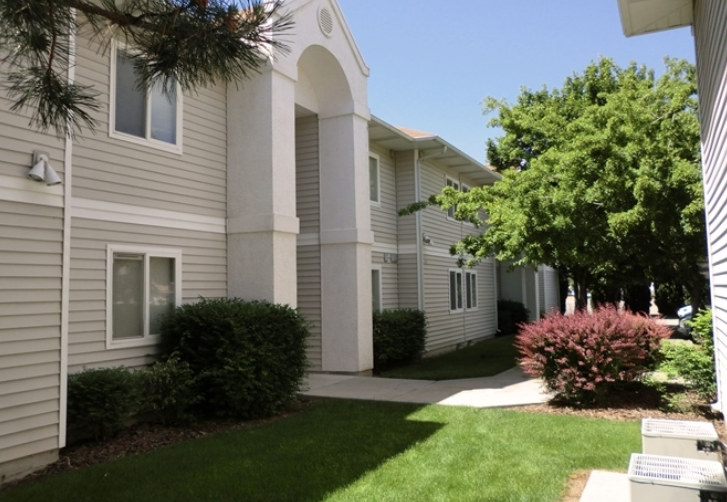 1401 North Eldorado Street #202 - Photo 2 of 10