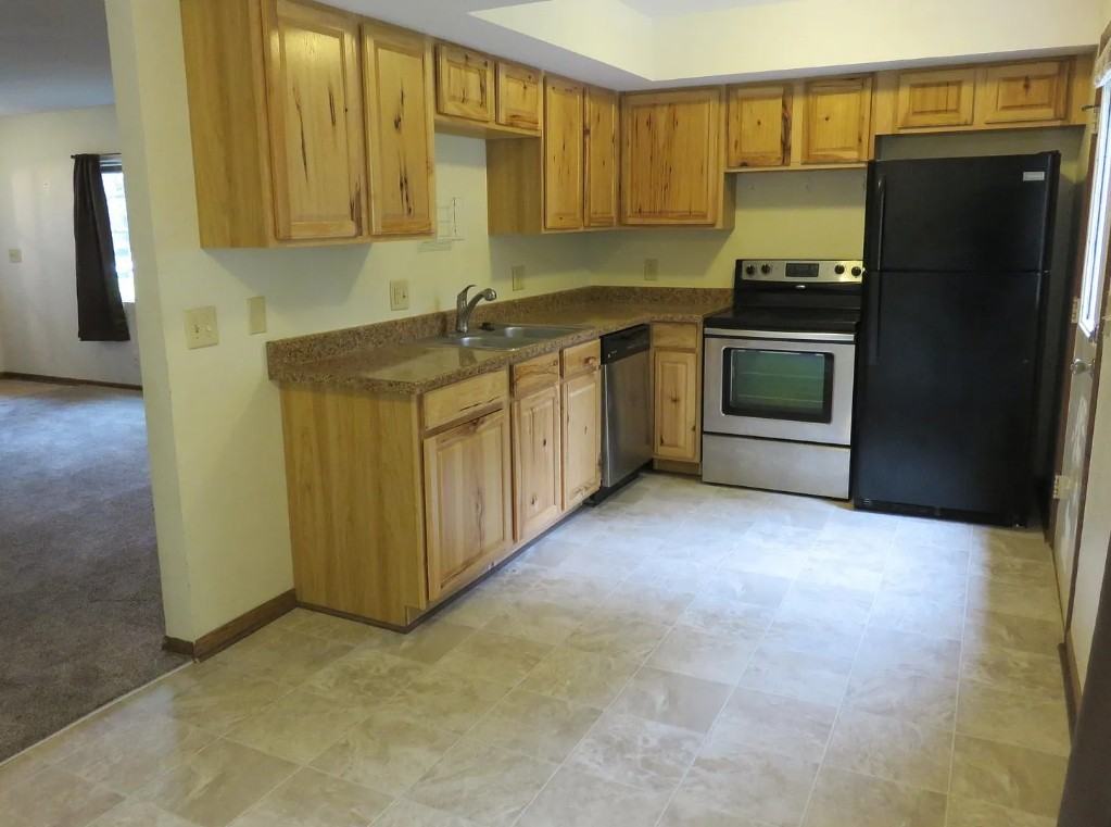1328 Woodstock Ave #1326 - Photo 6 of 9
