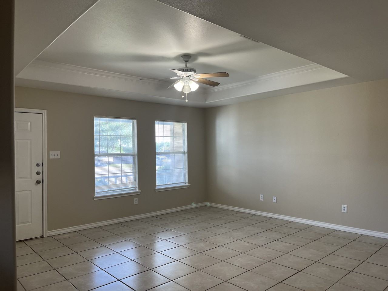 309 Easy Cir Unit B #NA - Photo 4 of 17