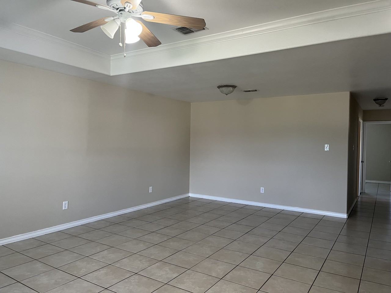 309 Easy Cir Unit B #NA - Photo 5 of 17
