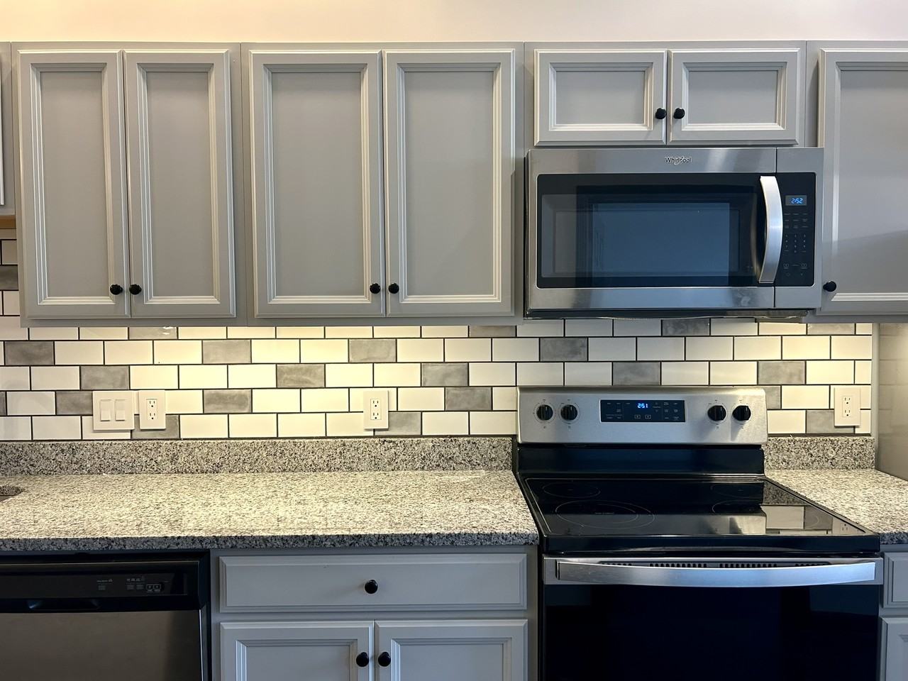 24 Beacon St #145D - Photo 2 of 13