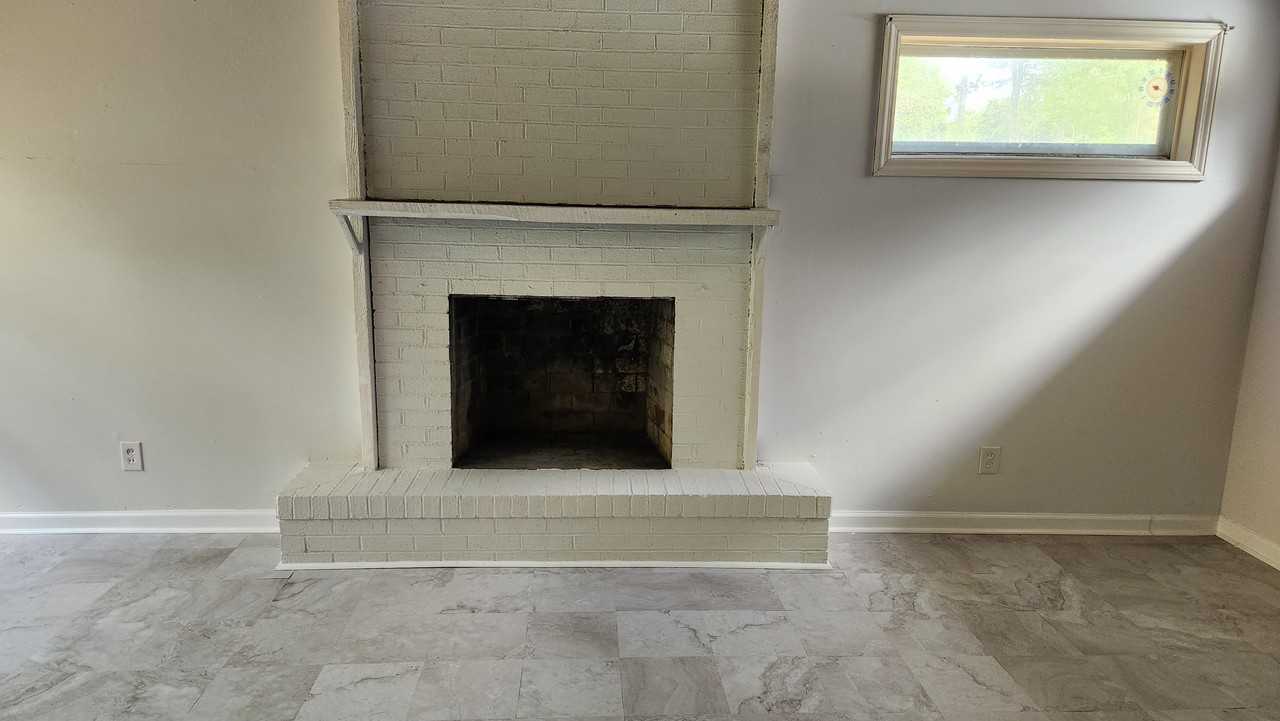 2121 Beau Terra Dr W #NA - Photo 3 of 10