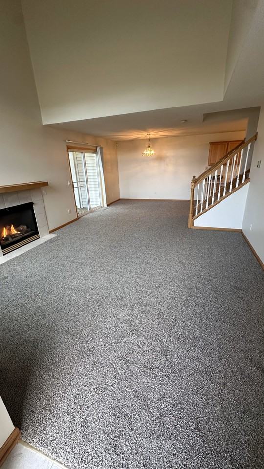 17405 Glacier Way #1 - Photo 2 of 10