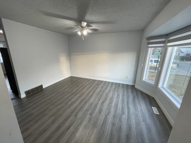 3132 49A Street Northwest - Photo 2 of 24