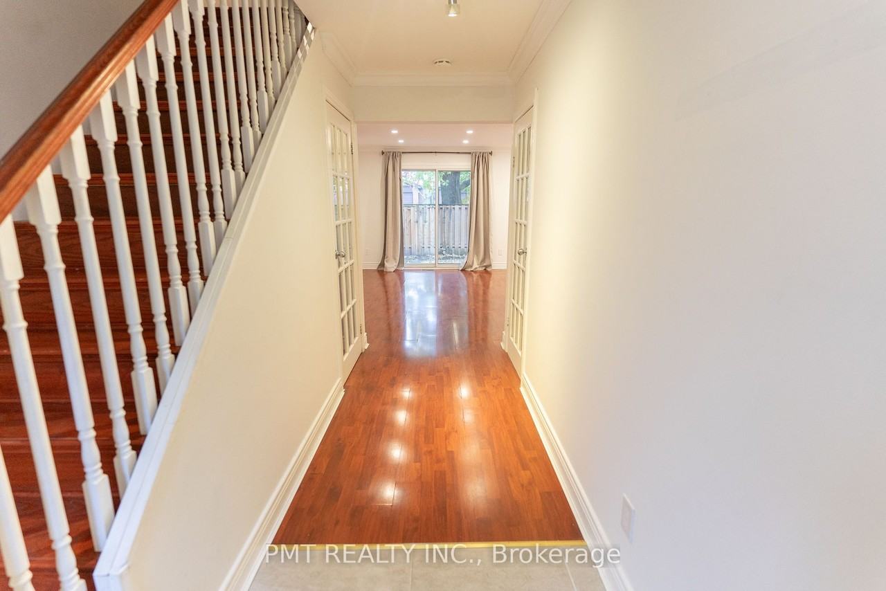10 Corkory Way #TH - Photo 2 of 20