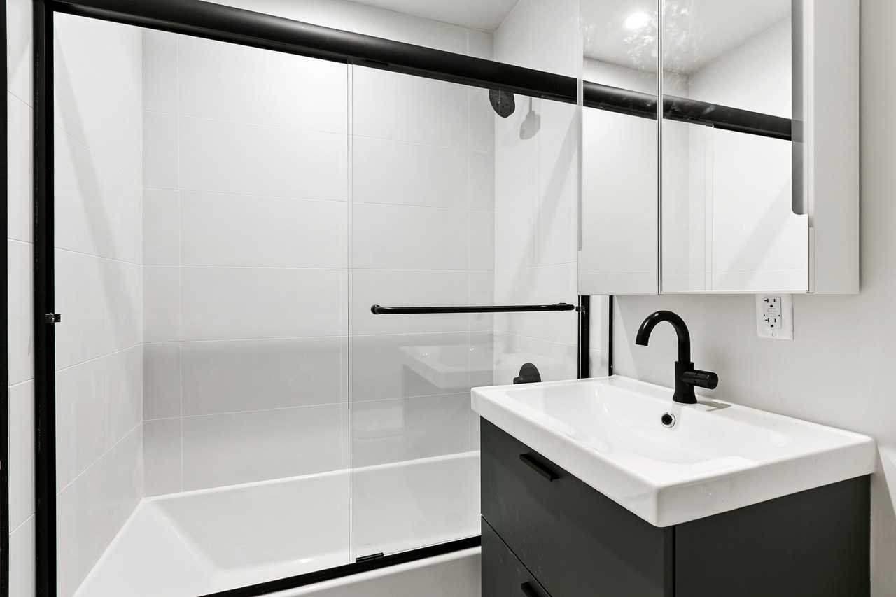 215 Lucas Avenue #3 - Photo 7 of 11