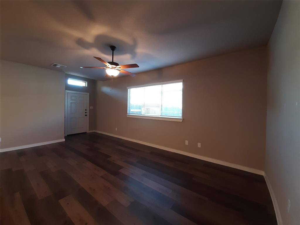 9744 Grosbeak Lane - Photo 3 of 26