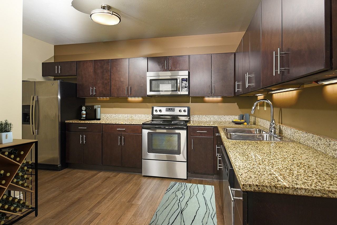 Apartments at River View - Photo 7 of 50