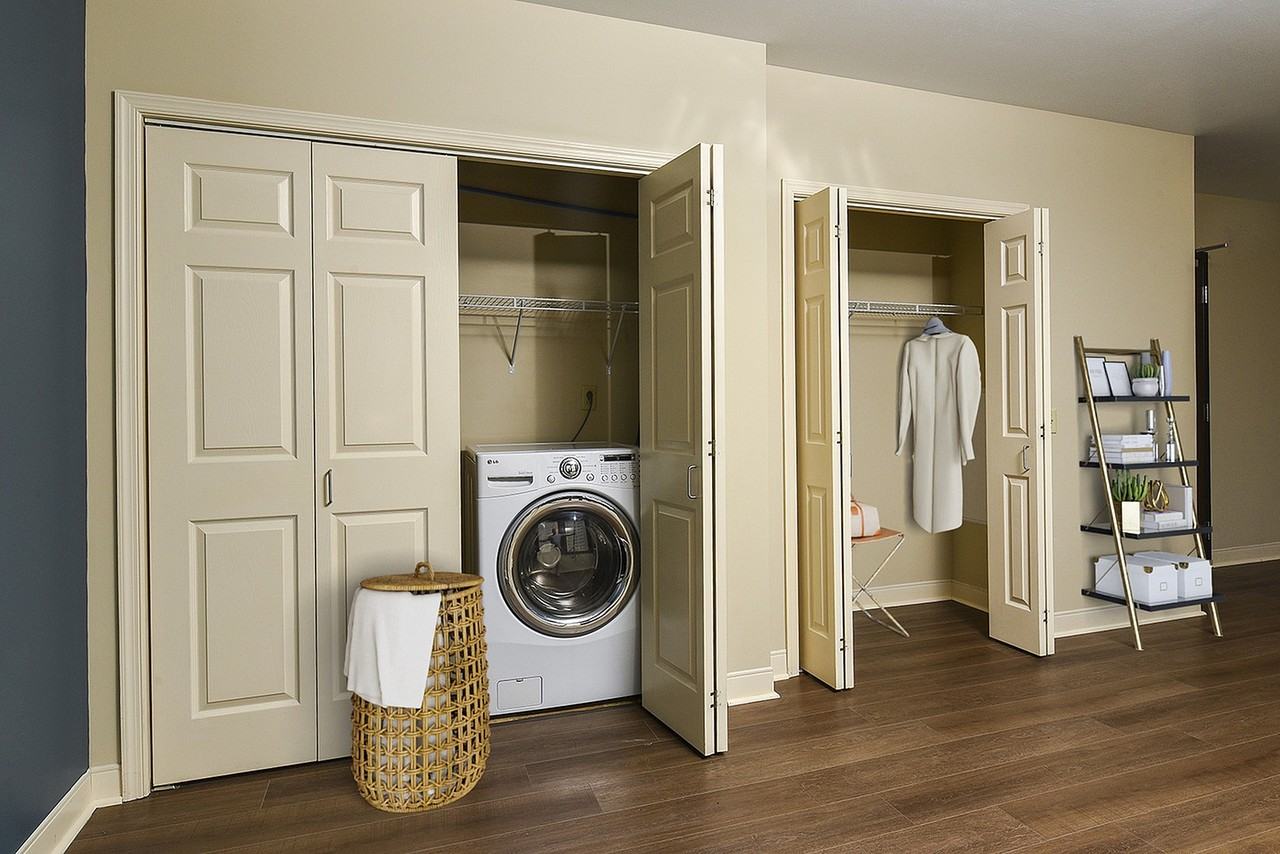 Apartments at River View - Photo 5 of 50