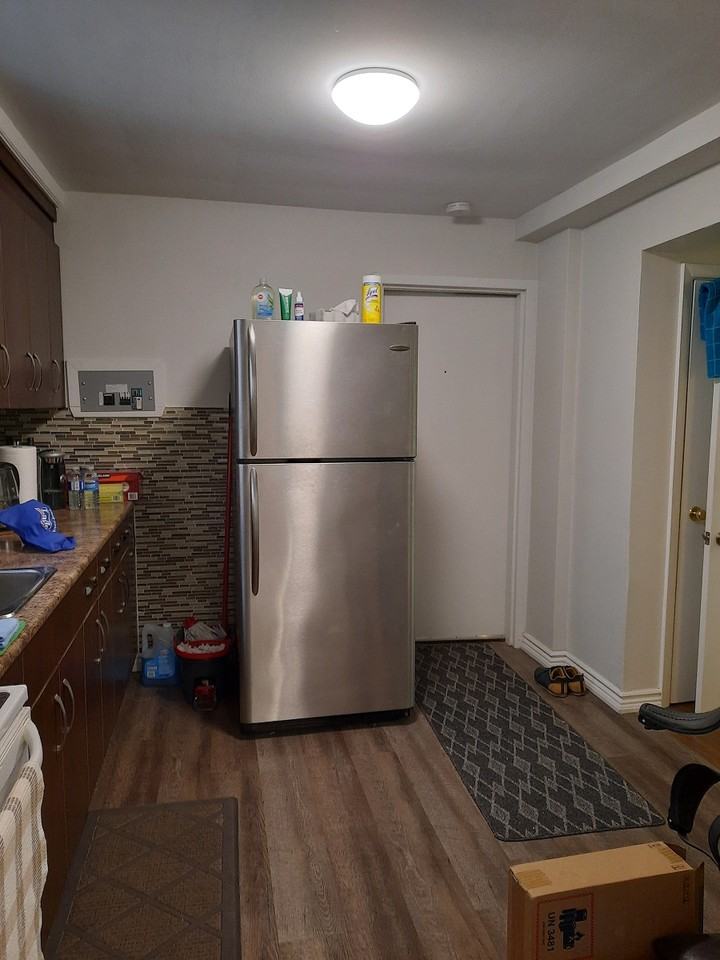 108 Stanley Ave - Photo 5 of 15